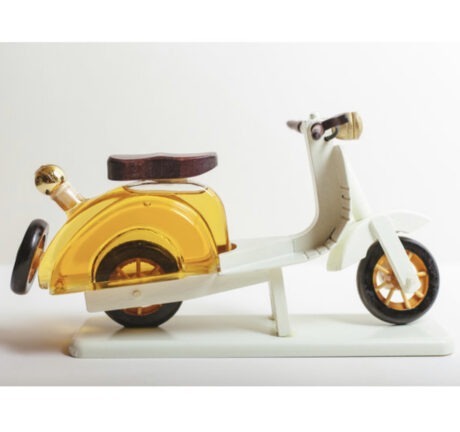 Houten Vespa Scooter met whisky 20cl